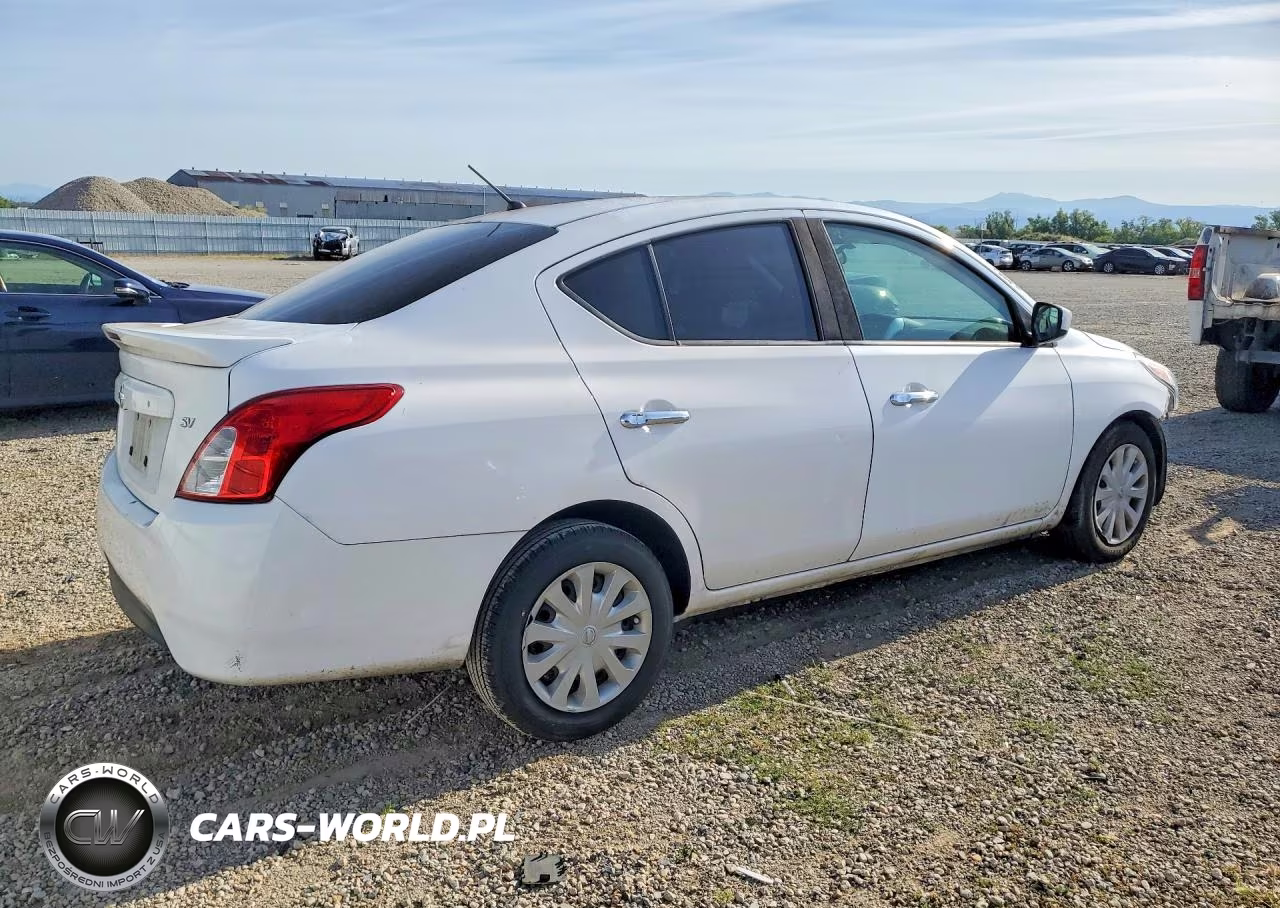 2018 Nissan Versa Sv VIN:3N1CN7AP6JL873813 - 3