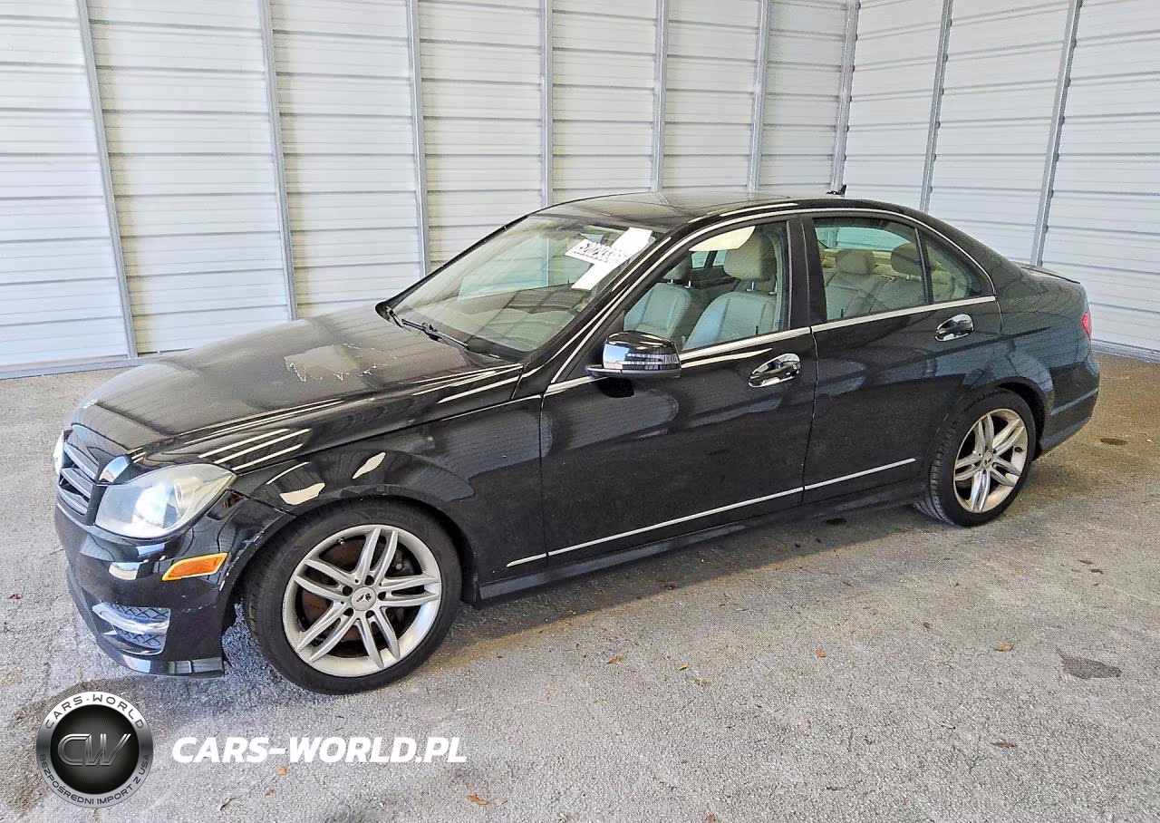 2014 Mercedes-Benz C 300 4Matic – zdjęcie 1 z 12