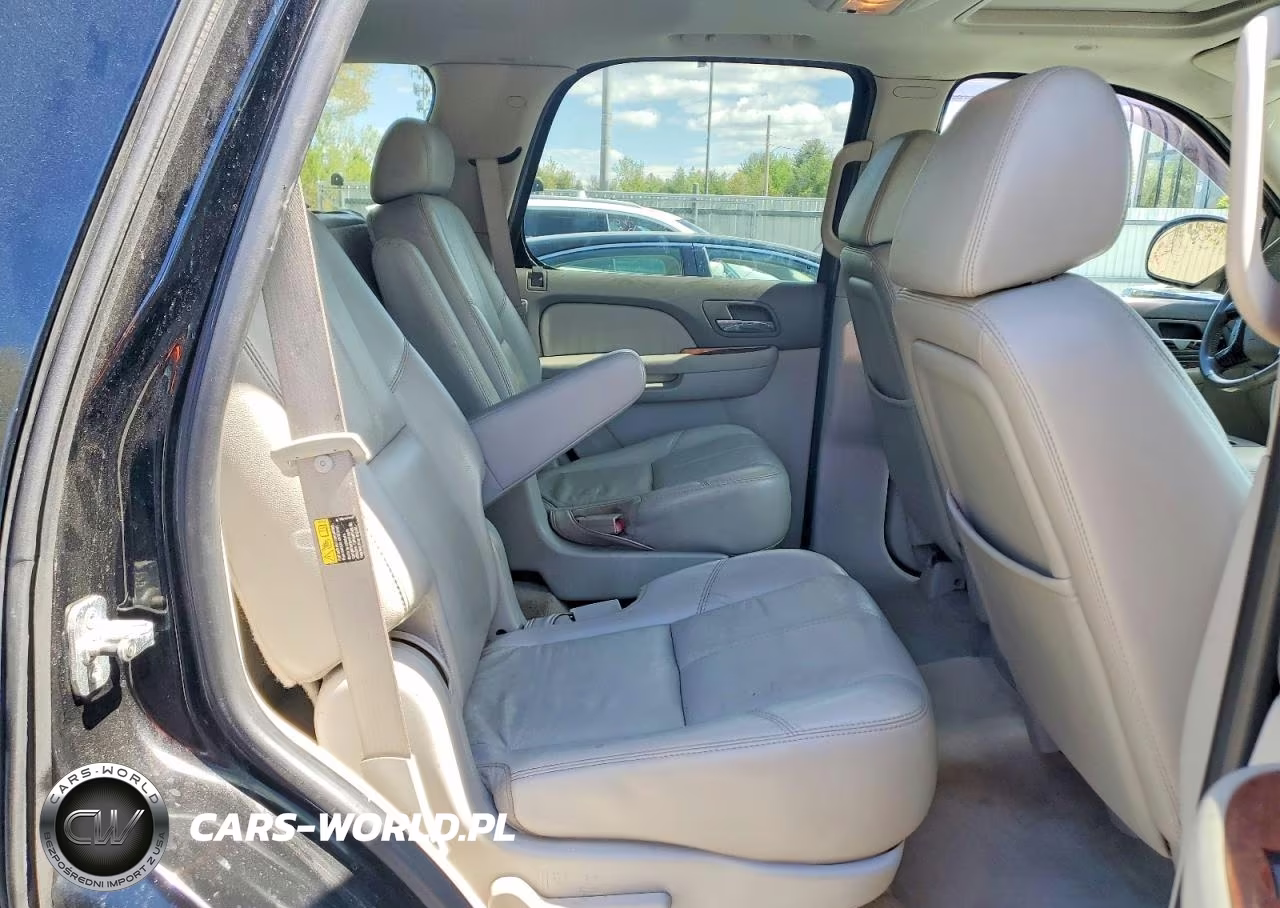 2007 Chevrolet Tahoe K1500 VIN:1GNFK13037R233289 - 11