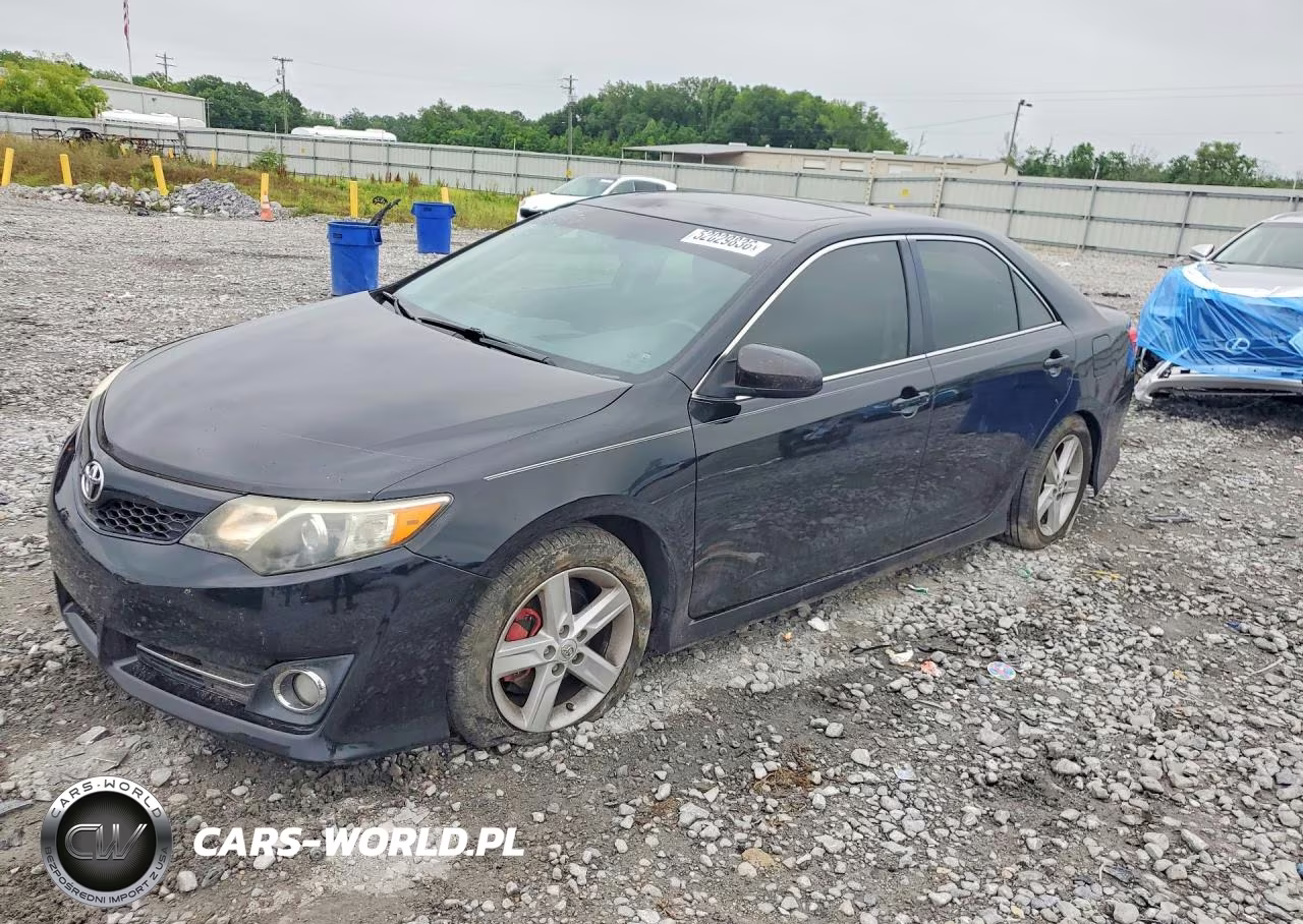 2014 Toyota Camry Se – zdjęcie 1 z 12