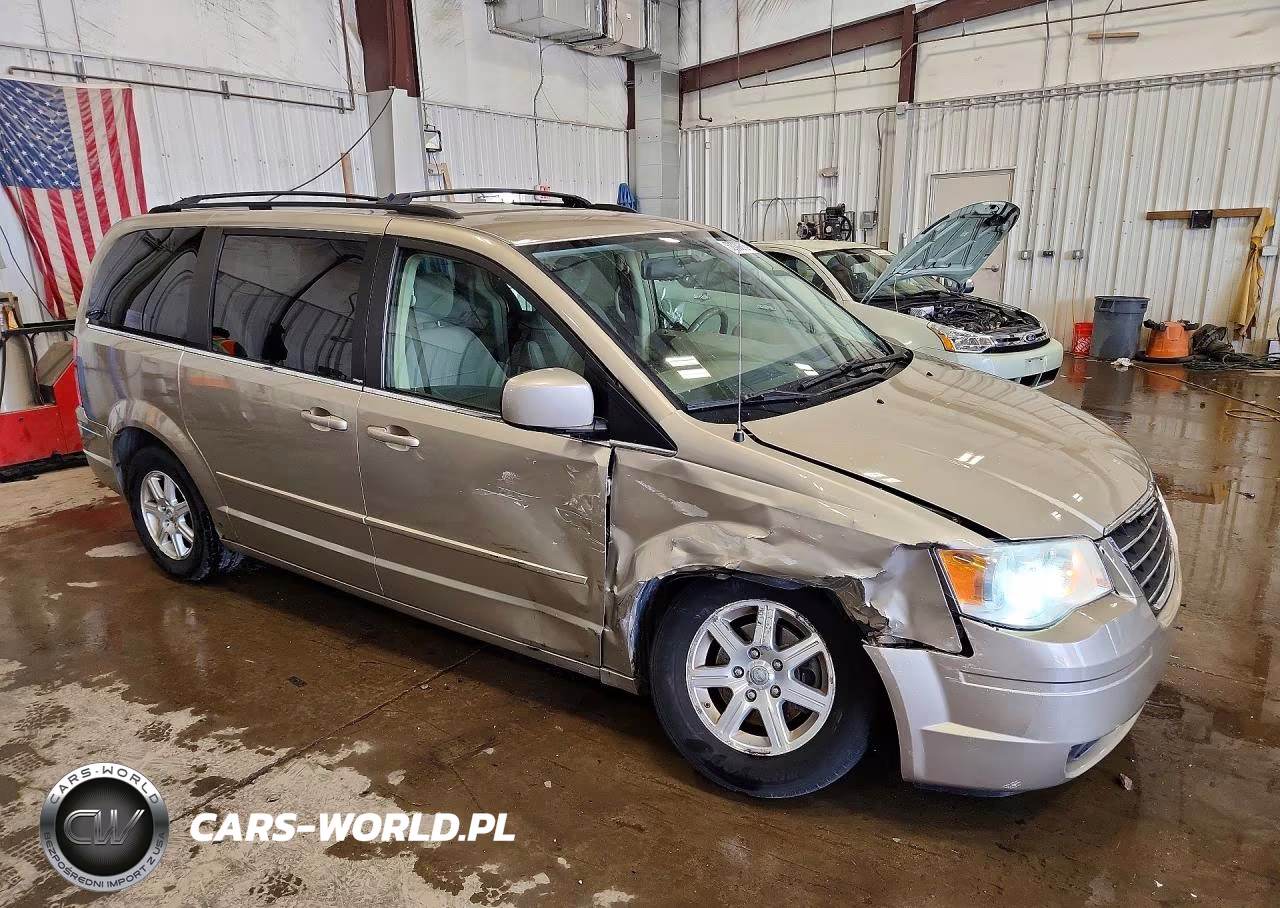 2008 Chrysler Town & Country Touring VIN:2A8HR54P68R635344 - 4