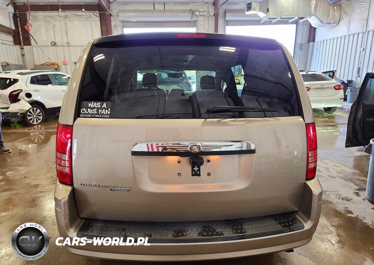 2008 Chrysler Town & Country Touring VIN:2A8HR54P68R635344 - 6