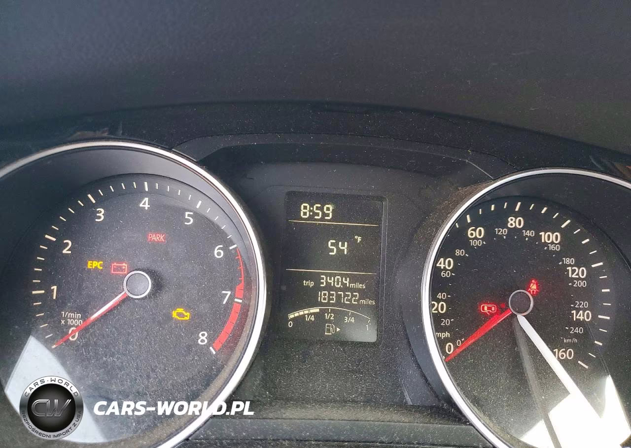 2016 Volkswagen Jetta Sport VIN:3VWB17AJ3GM240864 - 9