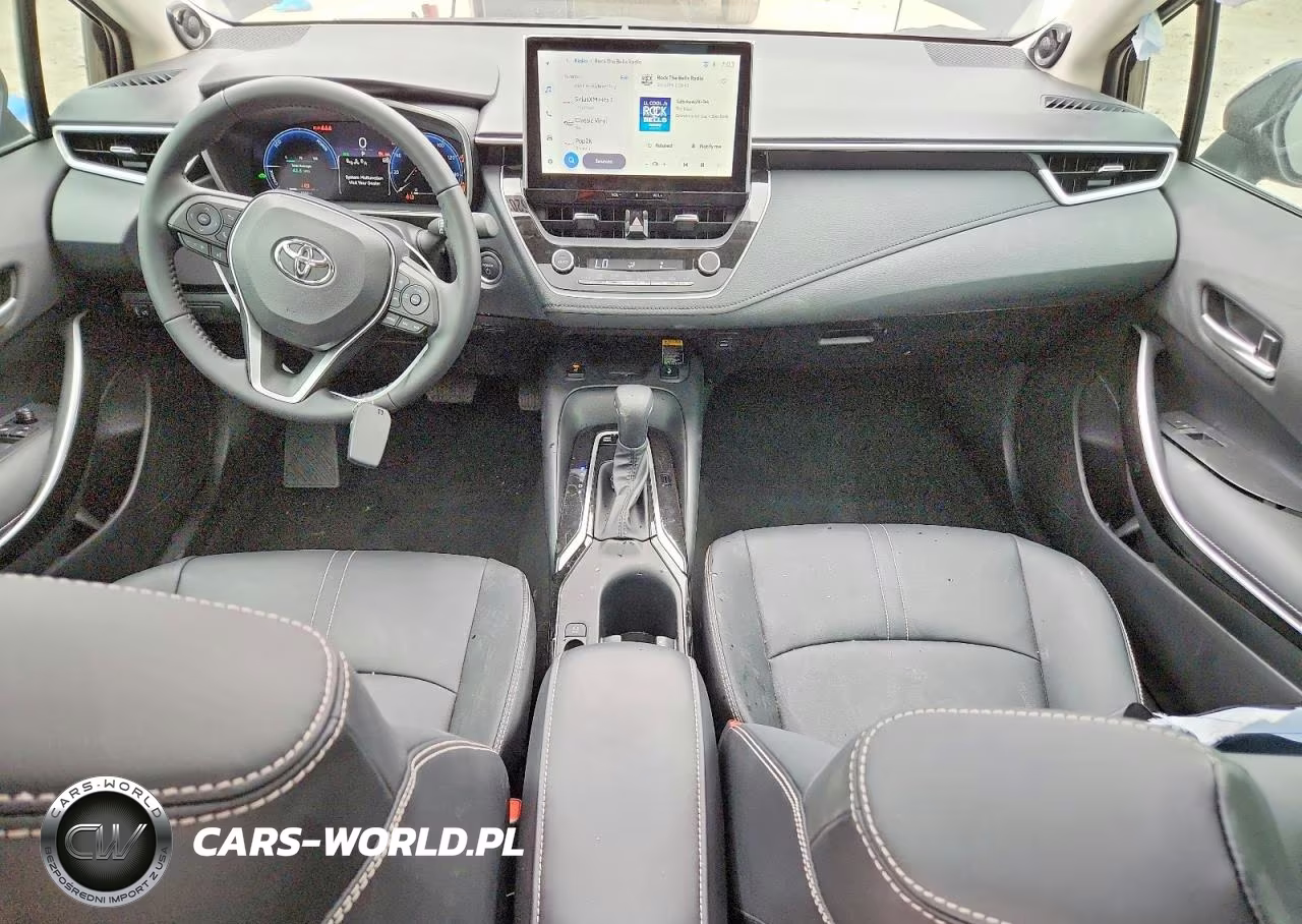 2026 Toyota Corolla Hybrid Xle VIN:JTDBCMFE6T3131771 - 8