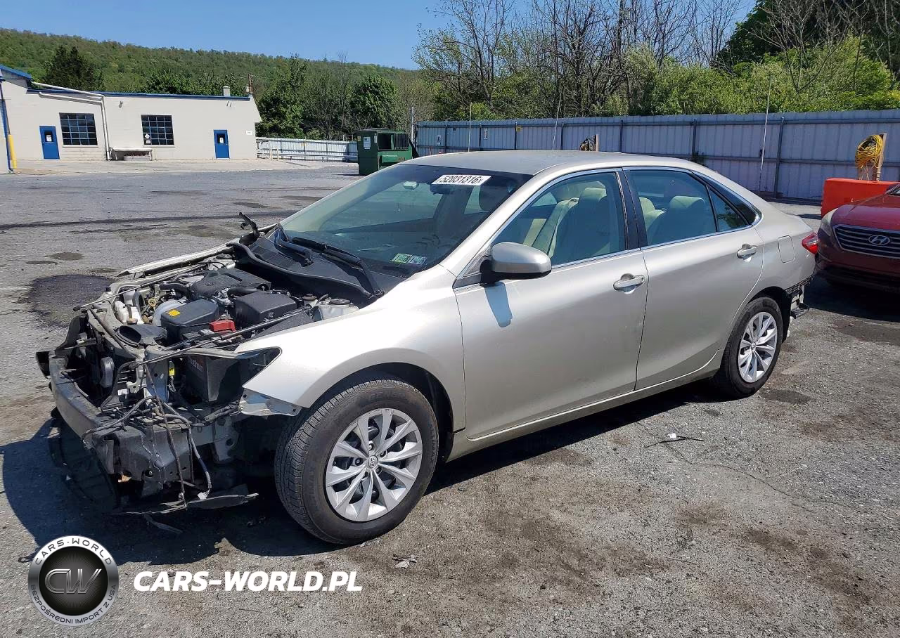 2015 Toyota Camry Le