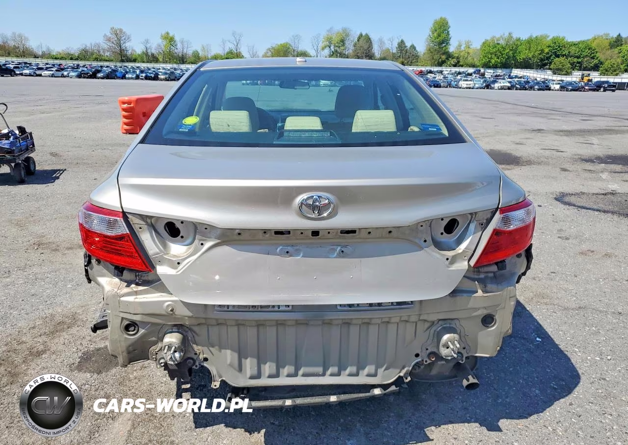 2015 Toyota Camry Le VIN:4T4BF1FK5FR462269 - 6