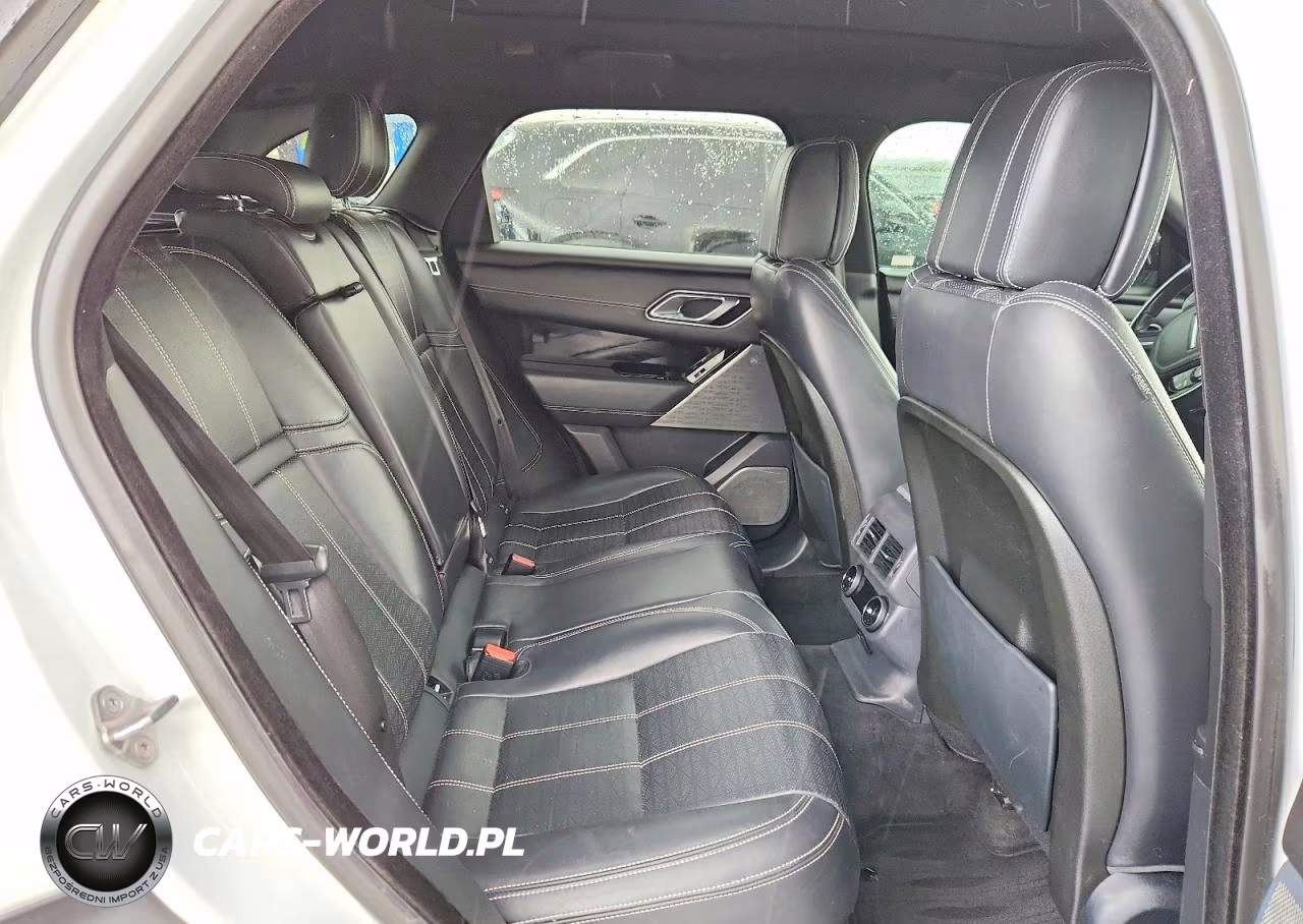2018 Land Rover Range Rover Velar R-Dynamic Hse VIN:SALYM2RV9JA726607 - 11