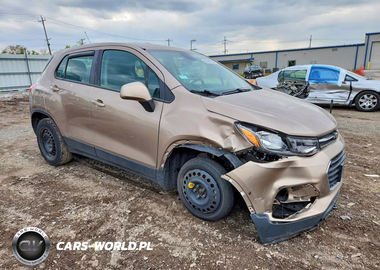 2019 Chevrolet Trax Ls VIN:3GNCJKSB2KL120593 - 4