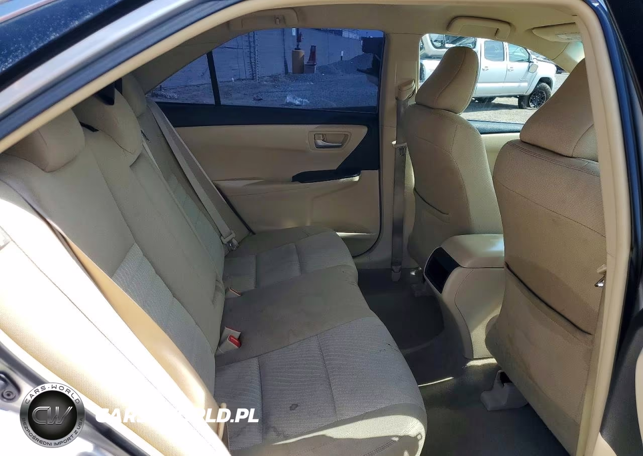 2015 Toyota Camry Le VIN:4T1BF1FK8FU105095 - 10