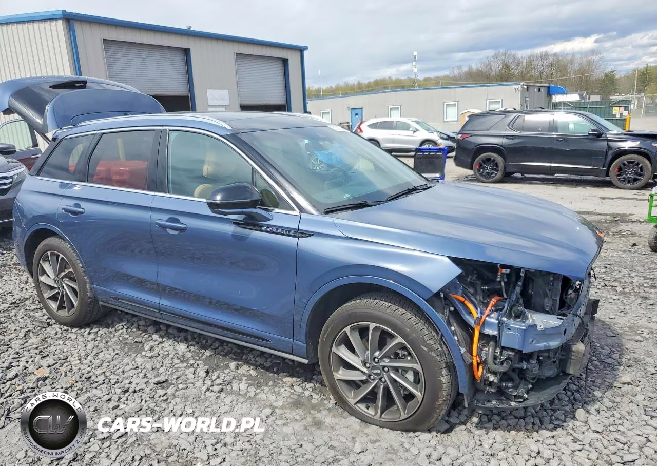 2022 Lincoln Corsair Grand Touring VIN:5LMTJ5DZ5NUL32086 - 4