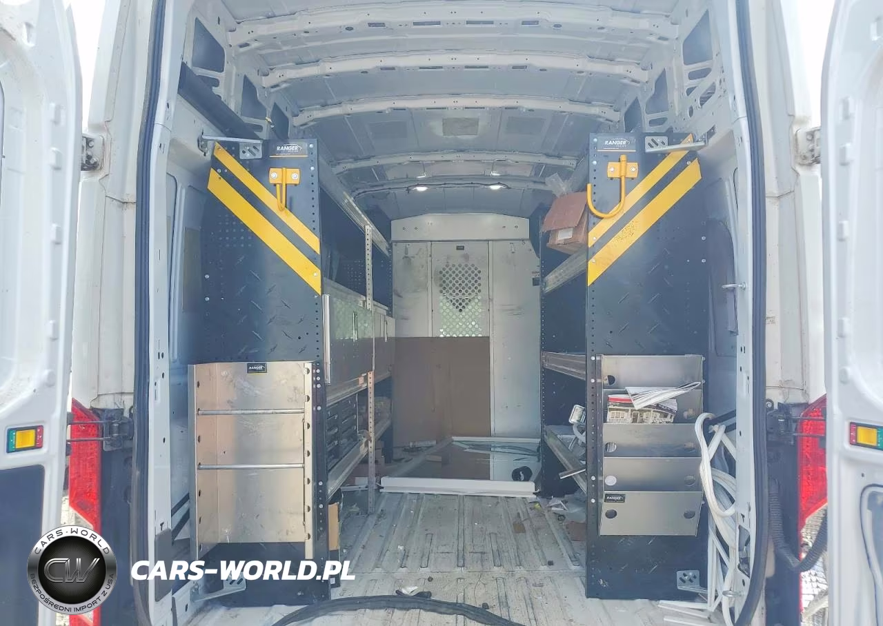 2022 Ford Transit T-350 VIN:1FTBW3U85NKA81131 - 10