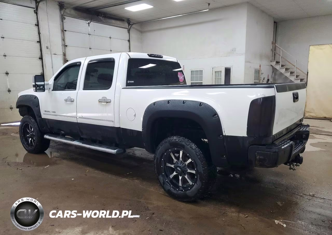 2011 GMC Sierra K3500 Denali VIN:1GT426C87BF150879 - 2