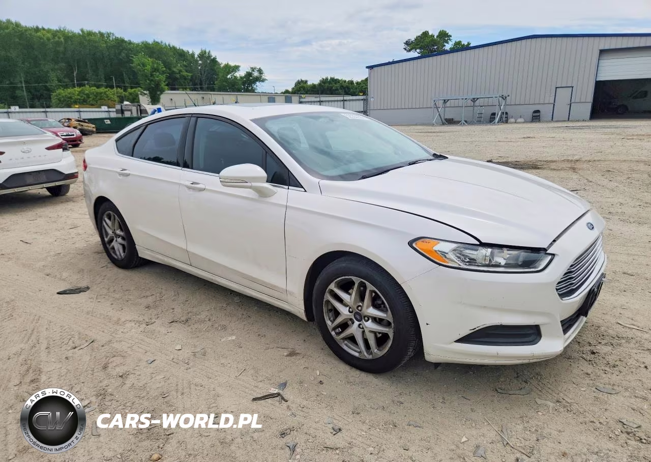2014 Ford Fusion Se VIN:1FA6P0H77E5360020 - 4