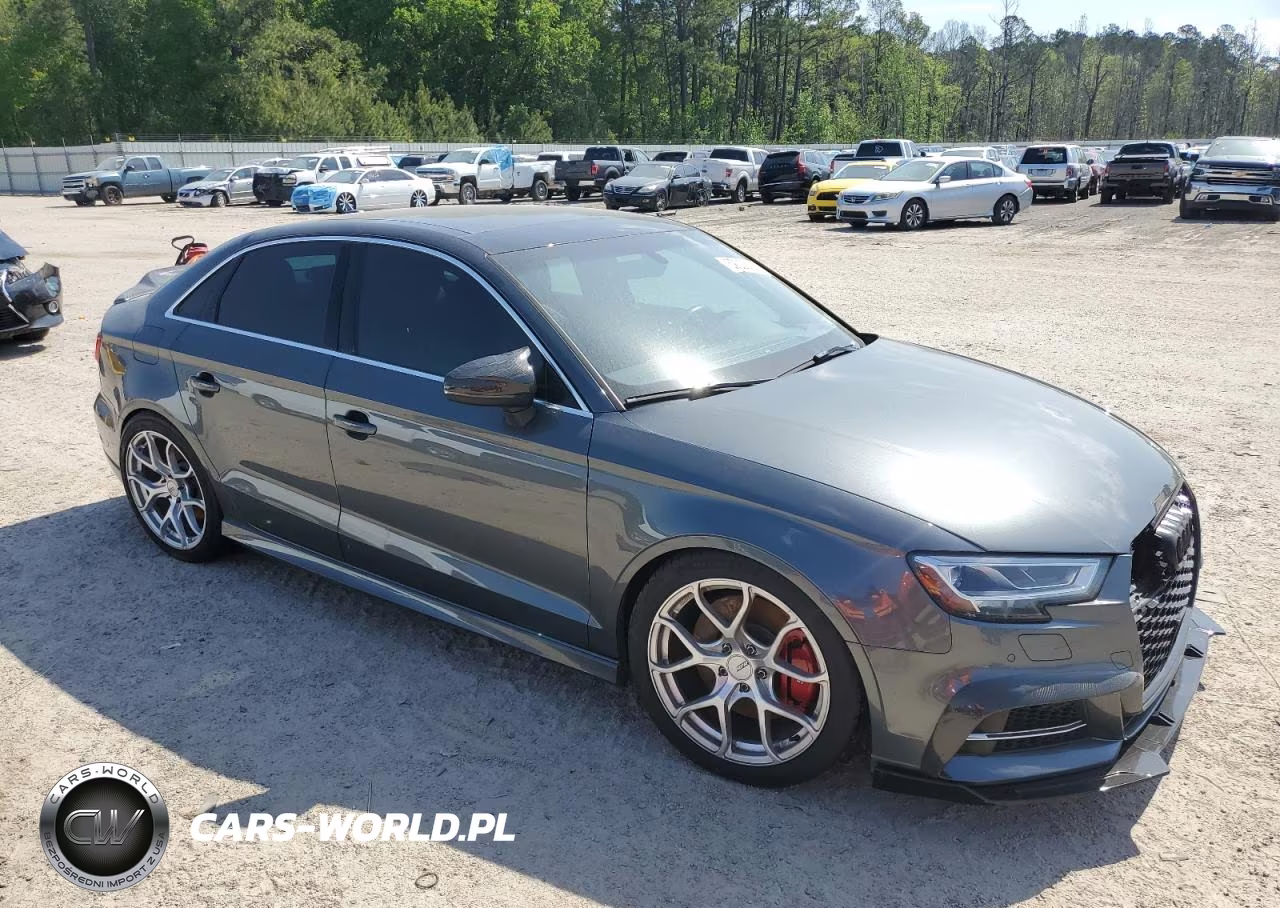2017 Audi S3 Premium Plus VIN:WAUB1GFF6H1027118 - 4