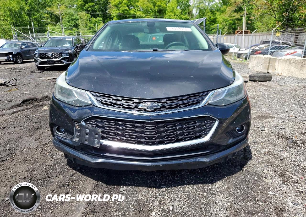 2017 Chevrolet Cruze Lt VIN:1G1BE5SM7H7102026 - 5