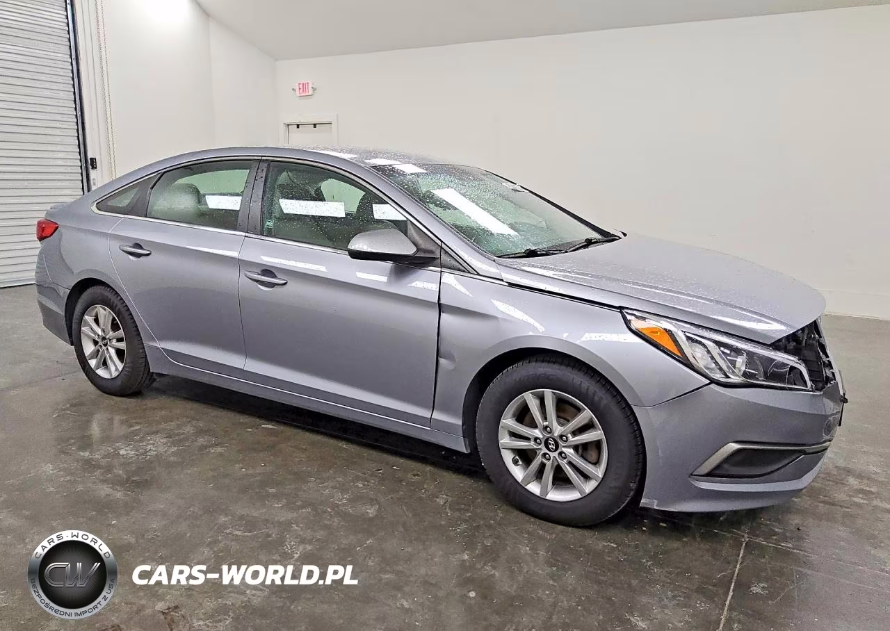 2016 Hyundai Sonata Se VIN:5NPE24AF8GH387338 - 4