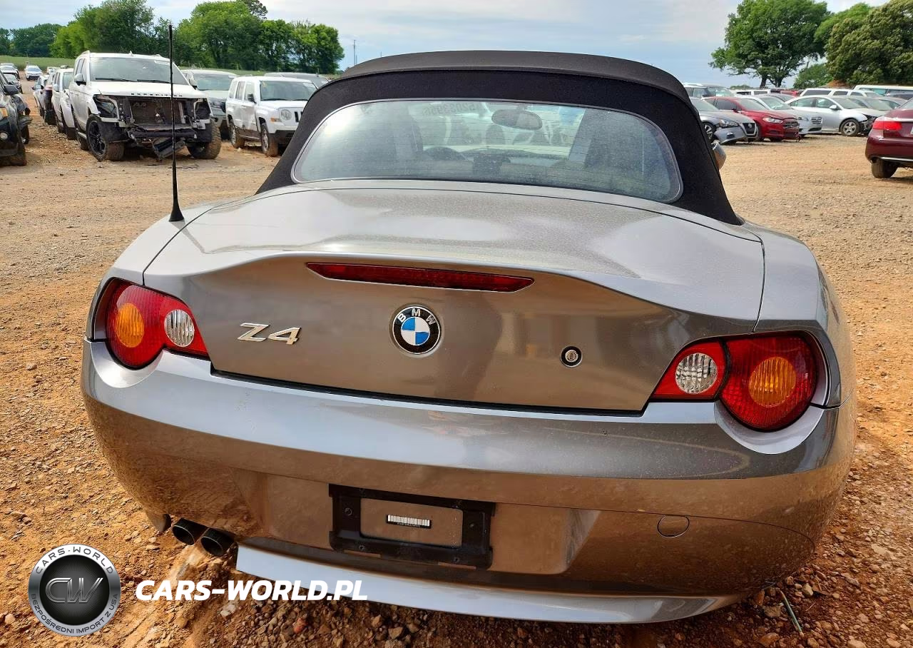 2003 BMW Z4 2.5 VIN:4USBT33453LS41033 - 8