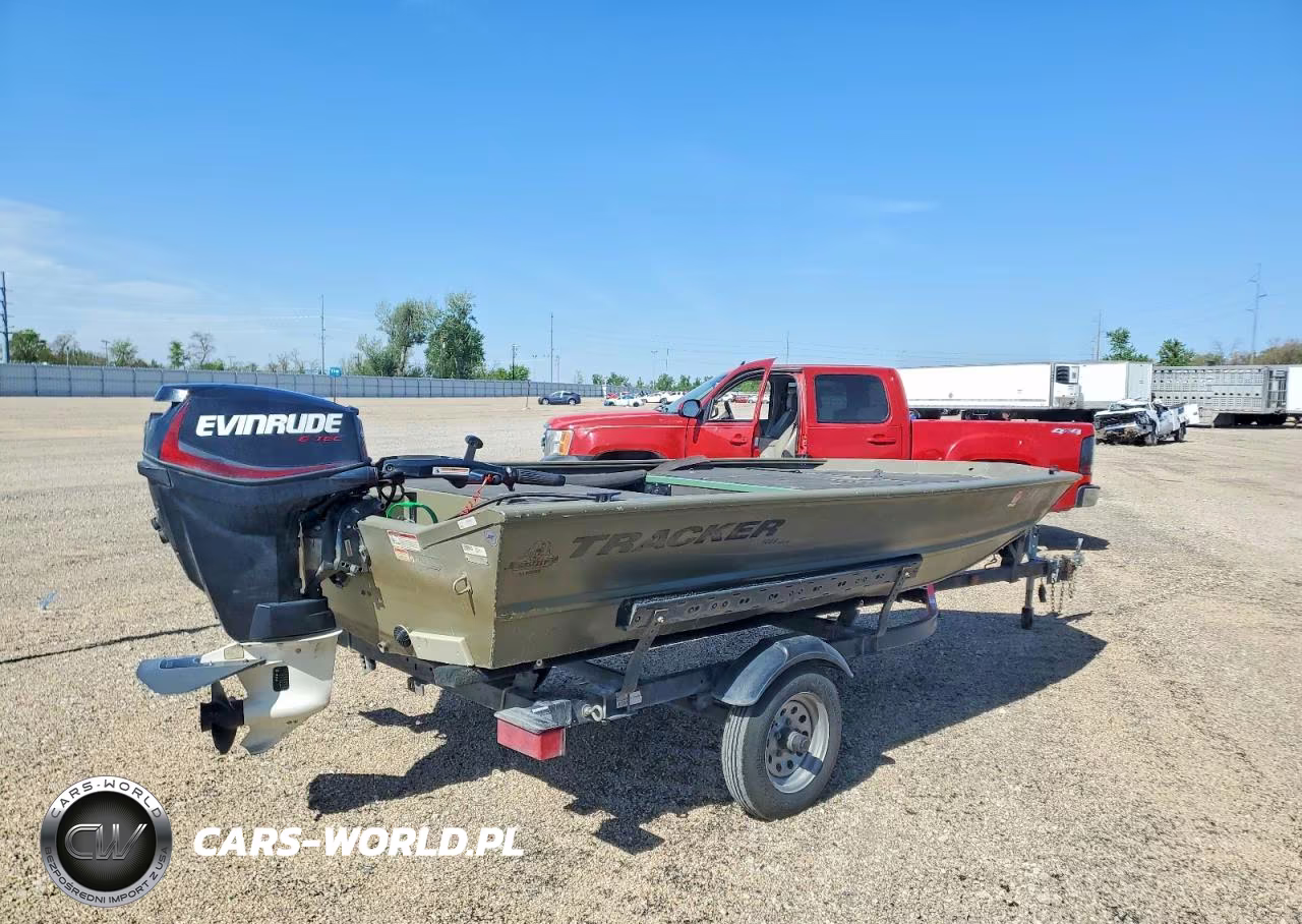 2020 Tracker Grizzly Boat VIN:BUJ59019J920 - 4