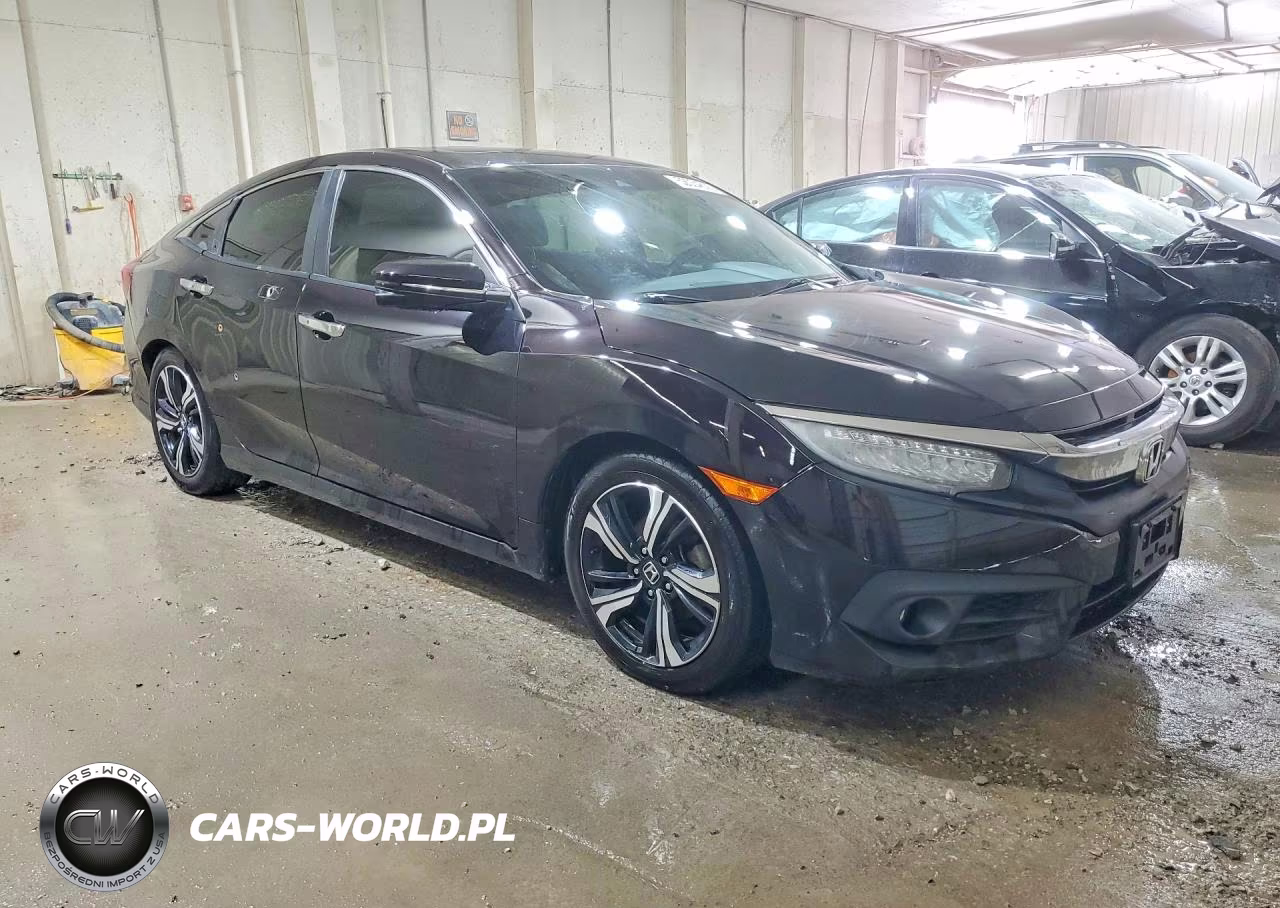 2017 Honda Civic Touring VIN:19XFC1F90HE010141 - 4