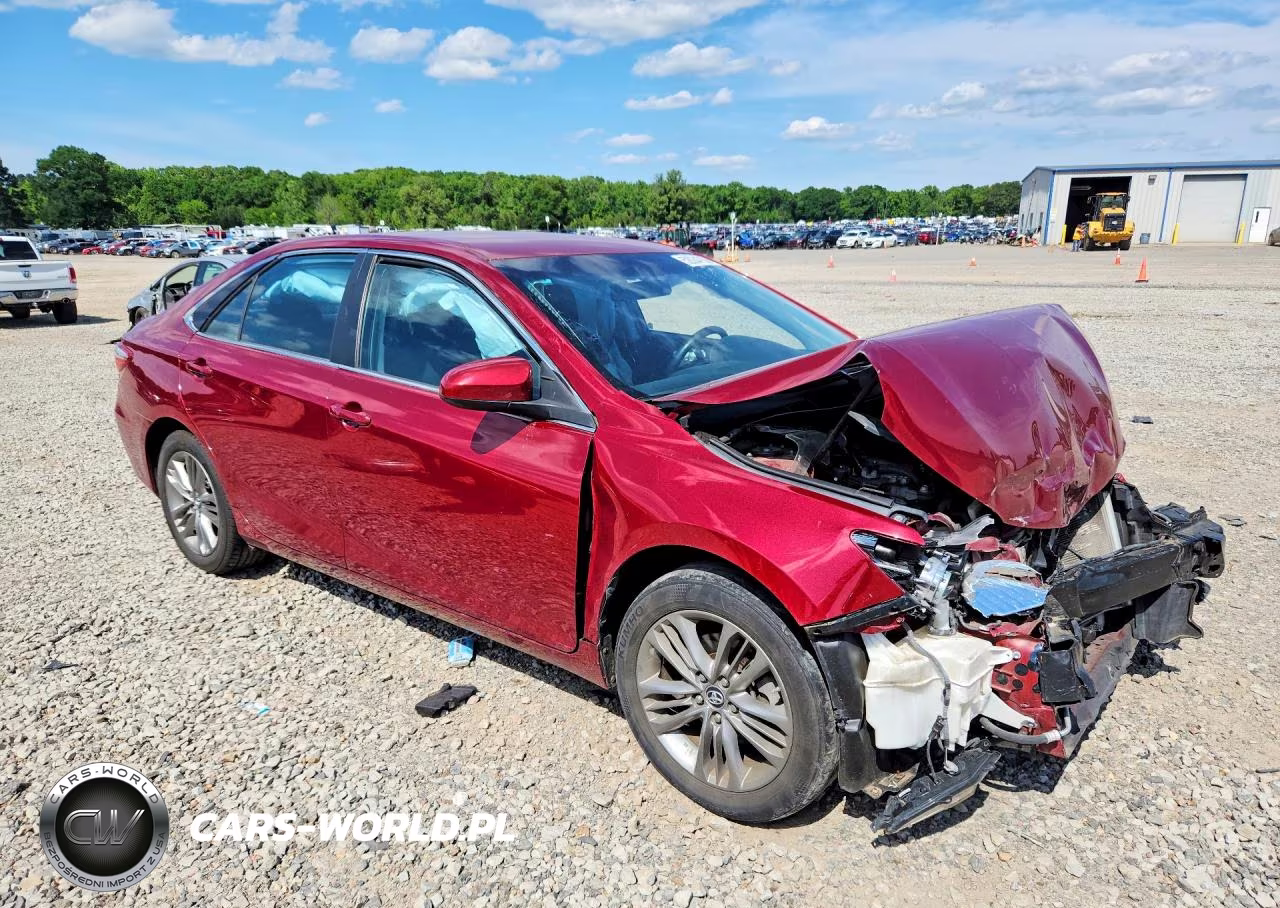 2016 Toyota Camry Se VIN:4T1BF1FK2GU580243 - 4