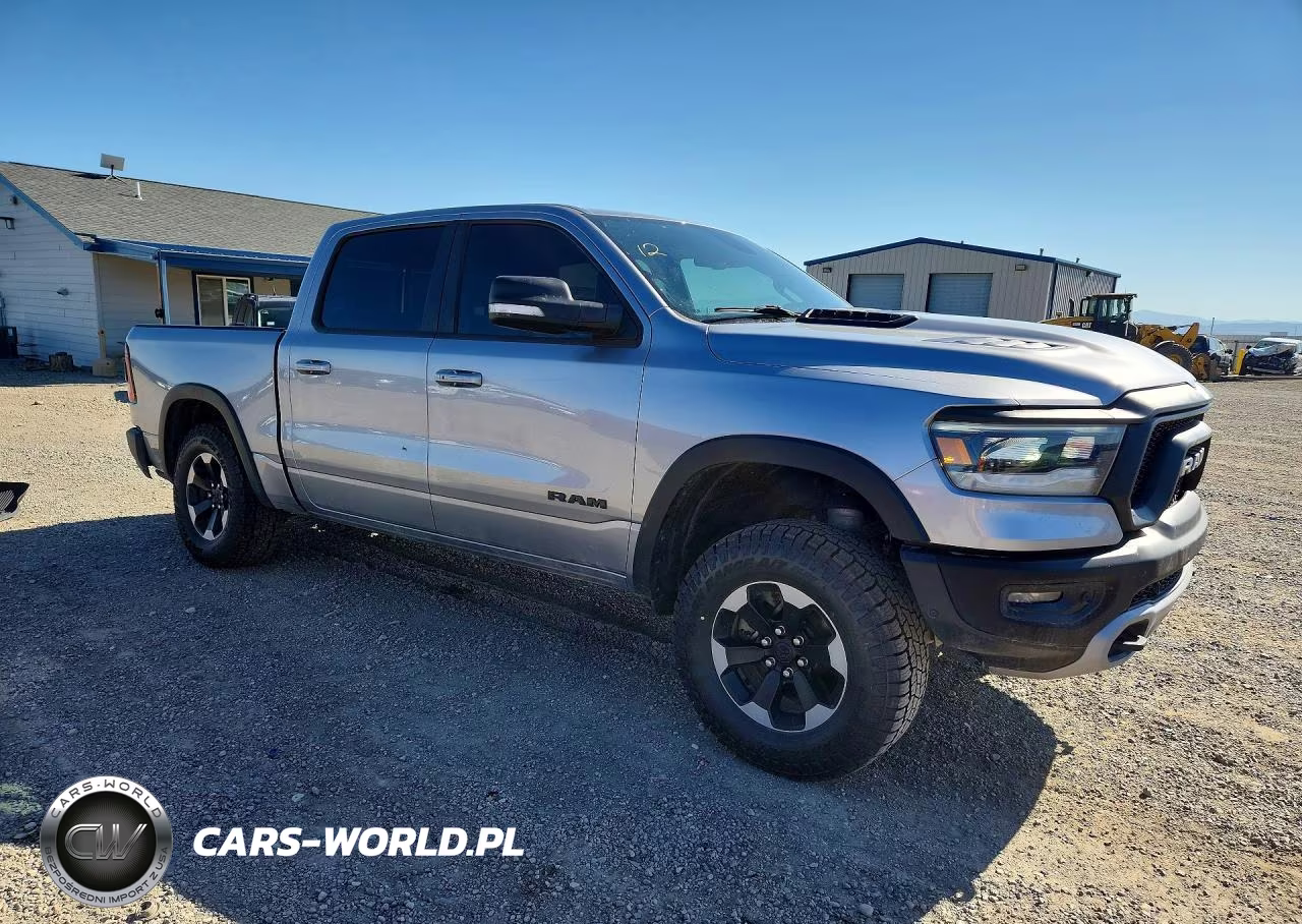 2019 Ram 1500 Rebel VIN:1C6SRFLT5KN730748 - 4