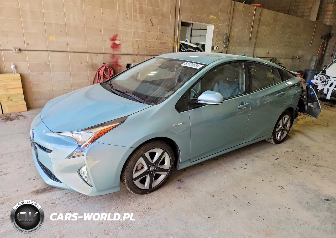 2016 Toyota Prius Four Touring