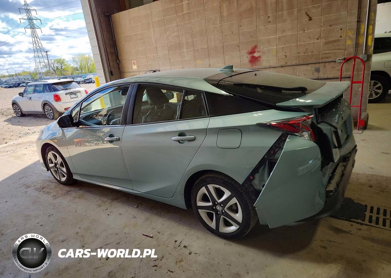 2016 Toyota Prius Four Touring VIN:JTDKARFU8G3023667 - 2