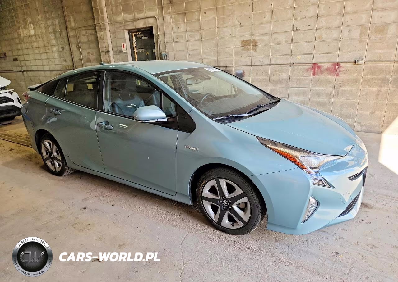 2016 Toyota Prius Four Touring VIN:JTDKARFU8G3023667 - 4