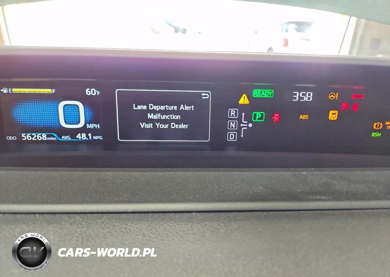 2016 Toyota Prius Four Touring VIN:JTDKARFU8G3023667 - 9