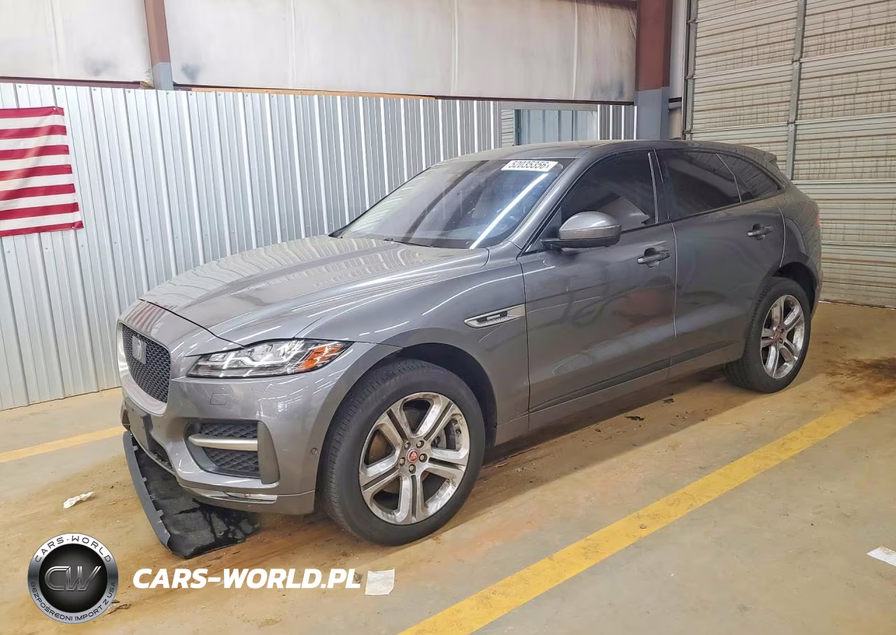 2017 Jaguar F-Pace R - Sport