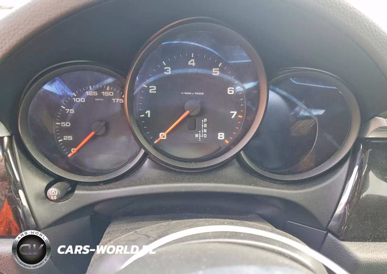 2019 Porsche Macan VIN:WP1AA2A52KLB03783 - 9