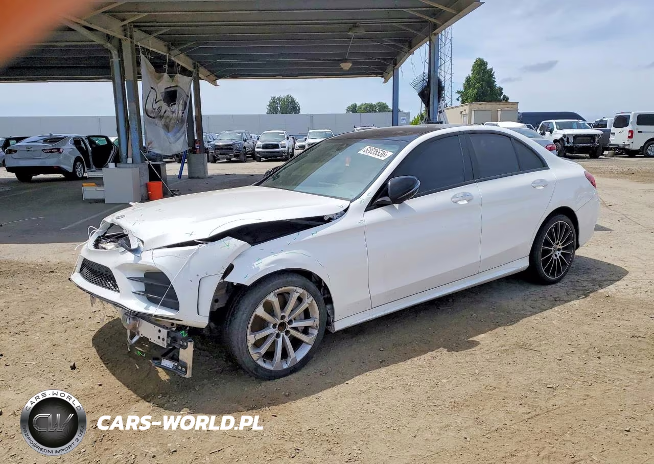 2020 Mercedes-Benz C 300