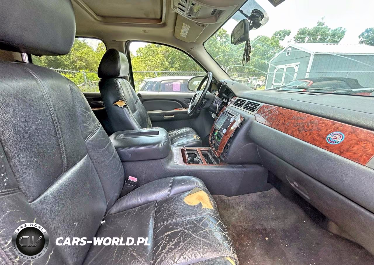 2007 Chevrolet Tahoe K1500 VIN:1GNFK13057J391082 - 5