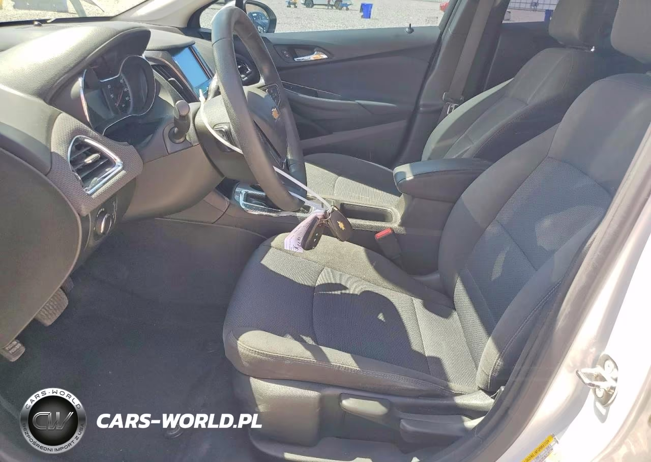 2018 Chevrolet Cruze Lt VIN:3G1BE6SM6JS578037 - 7