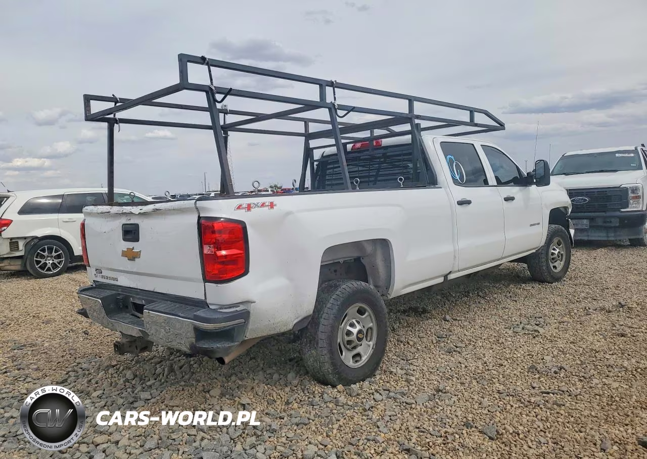 2016 Chevrolet Silverado K2500 Heavy Duty VIN:1GC1KUEG1GF196789 - 3