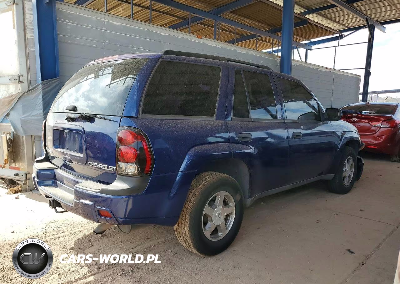 2004 Chevrolet Trailblazer Ls VIN:1GNDS13S042270829 - 3