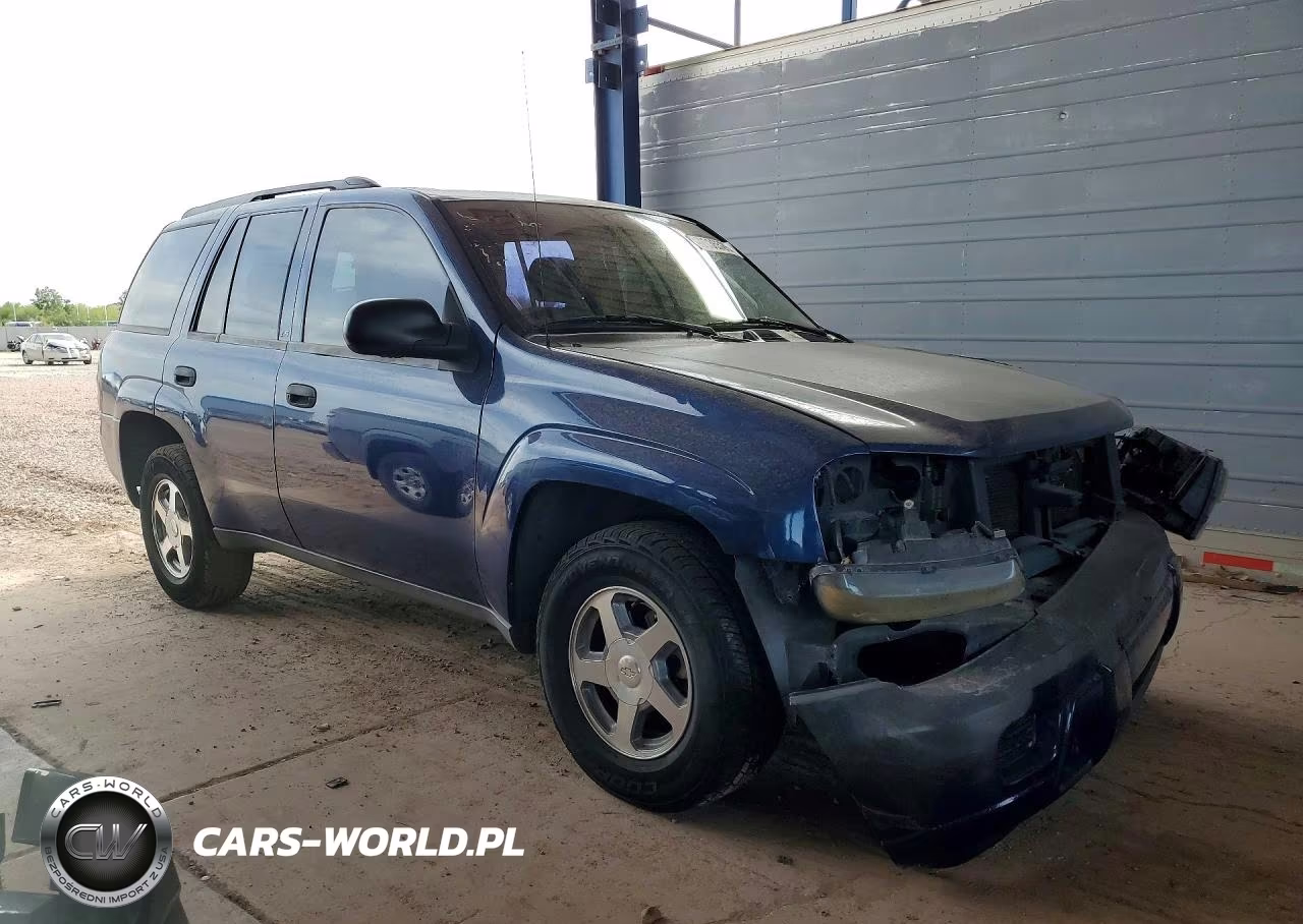 2004 Chevrolet Trailblazer Ls VIN:1GNDS13S042270829 - 4