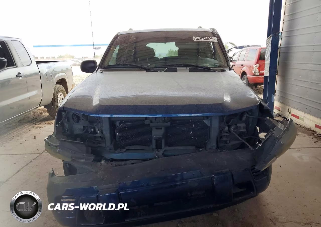 2004 Chevrolet Trailblazer Ls VIN:1GNDS13S042270829 - 5