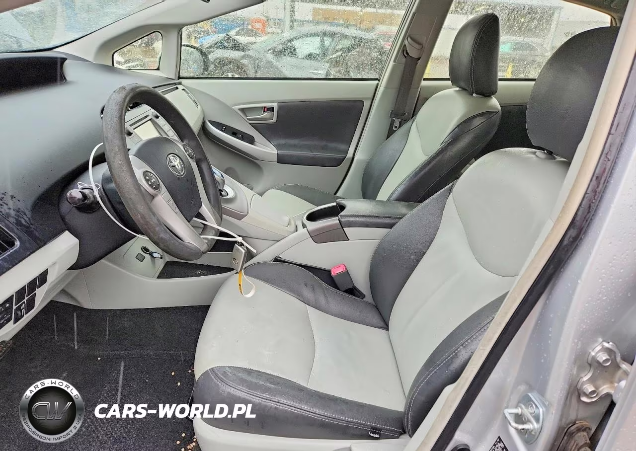 2013 Toyota Prius VIN:JTDKN3DU2D5566887 - 7