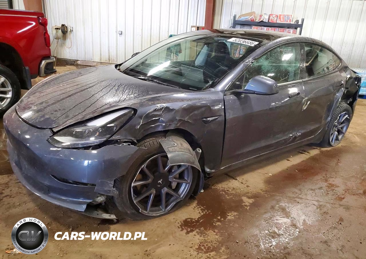 2023 Tesla Model 3 – zdjęcie 1 z 12