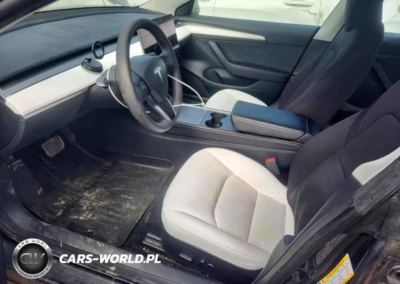 2023 Tesla Model 3 VIN:5YJ3E1EA0PF581811 - 7