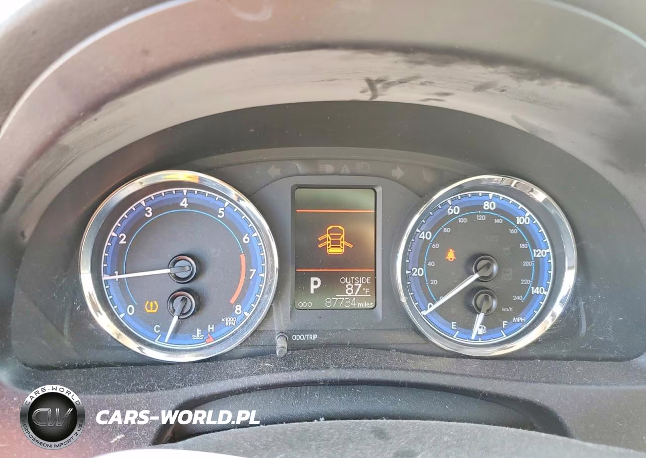 2019 Toyota Corolla Le VIN:5YFBURHE5KP907207 - 9