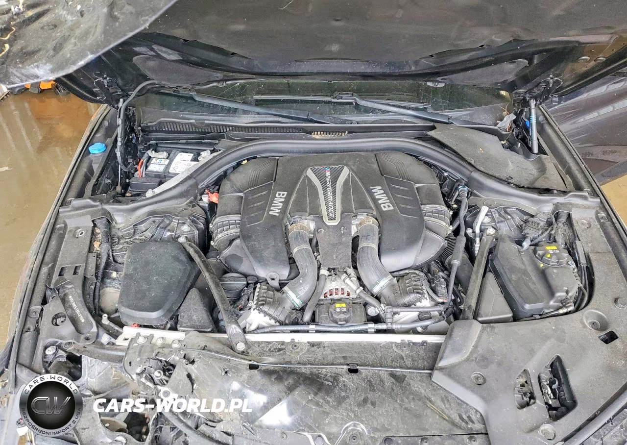 2018 BMW M550Xi VIN:WBAJB9C53JB049190 - 11
