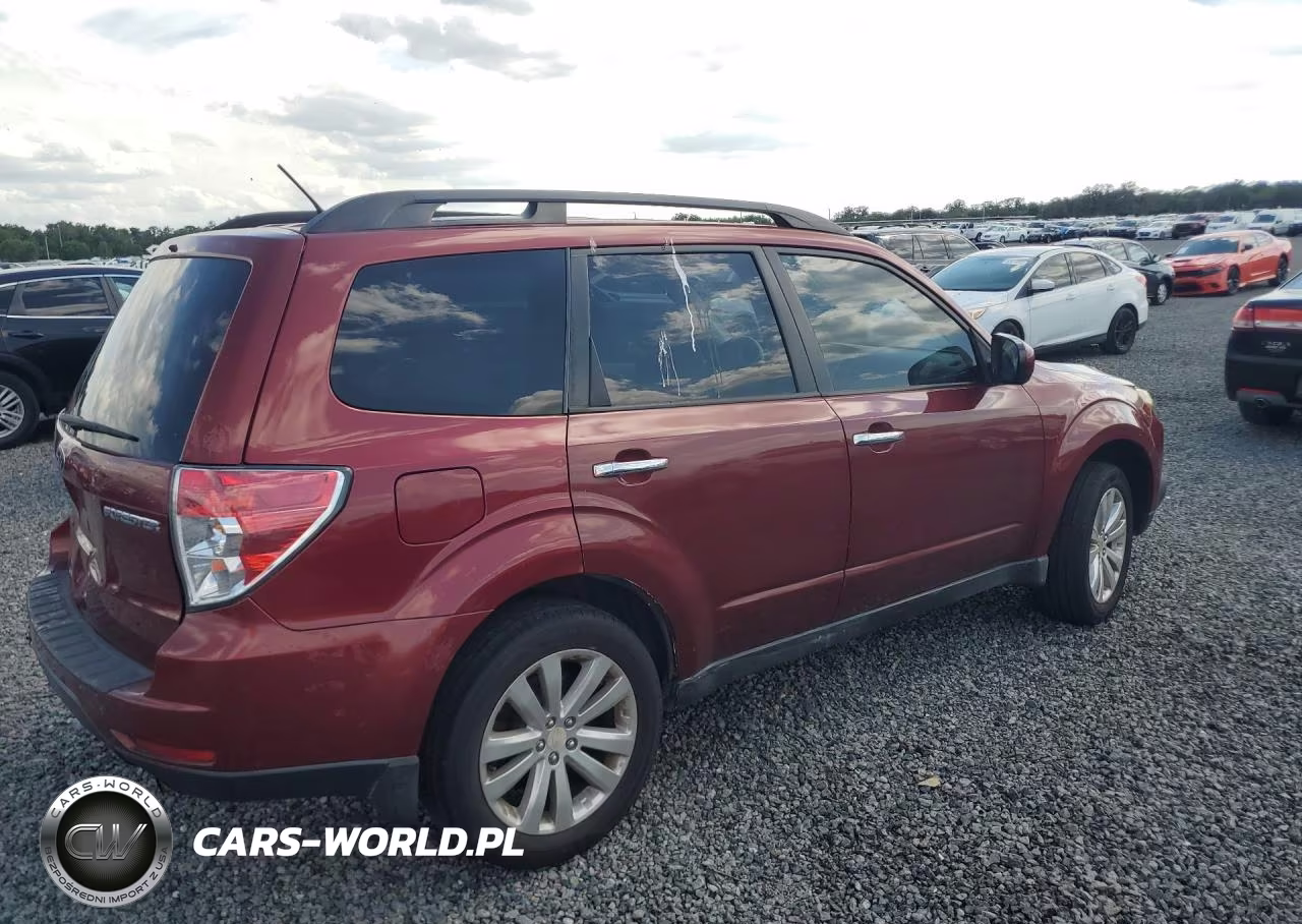 2012 Subaru Forester 2.5X Premium VIN:JF2SHBDC9CH413026 - 3
