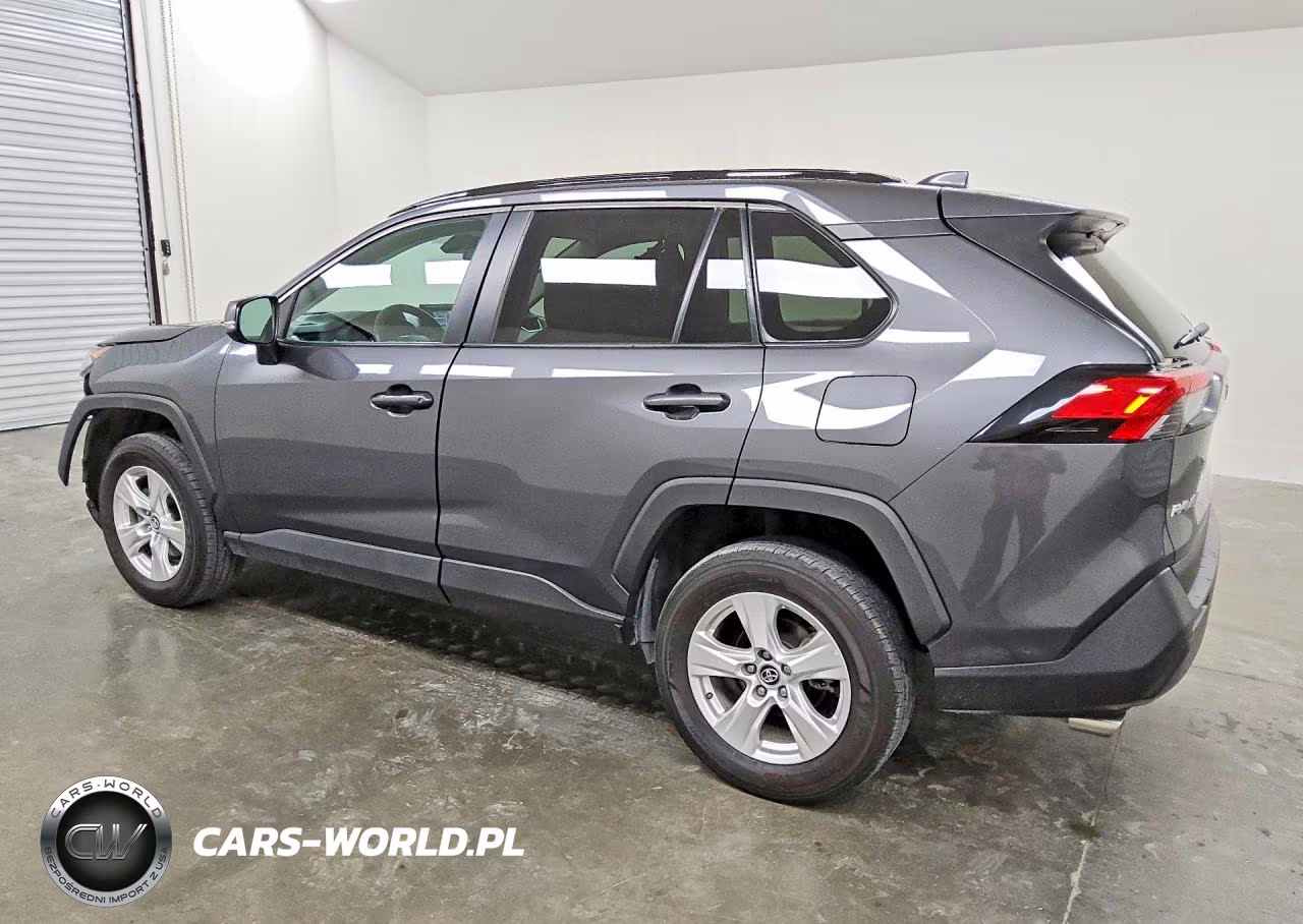 2021 Toyota Rav4 Xle VIN:2T3W1RFV6MW118148 - 2