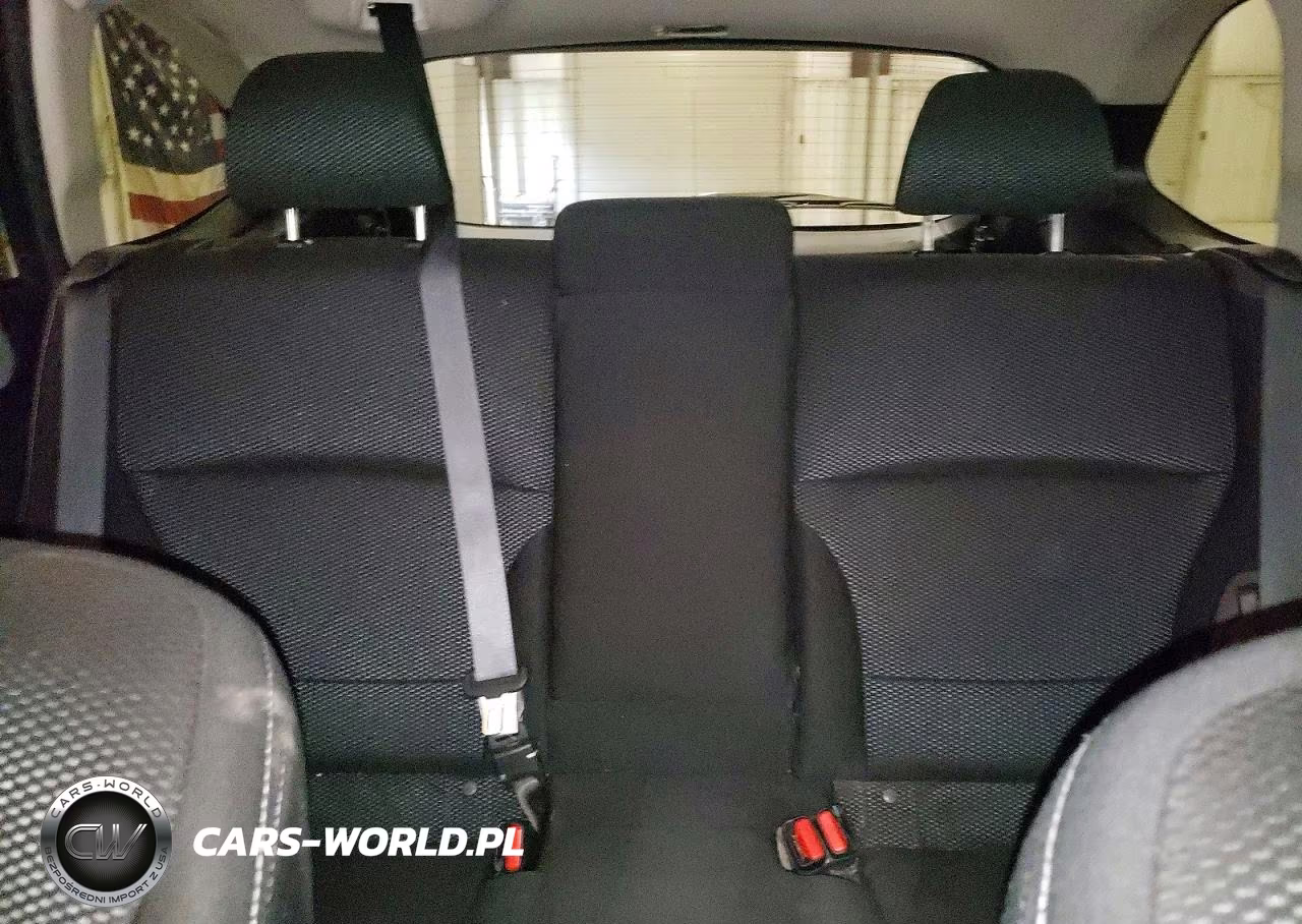 2019 Subaru Outback 2.5I Premium VIN:4S4BSAFCXK3377829 - 10