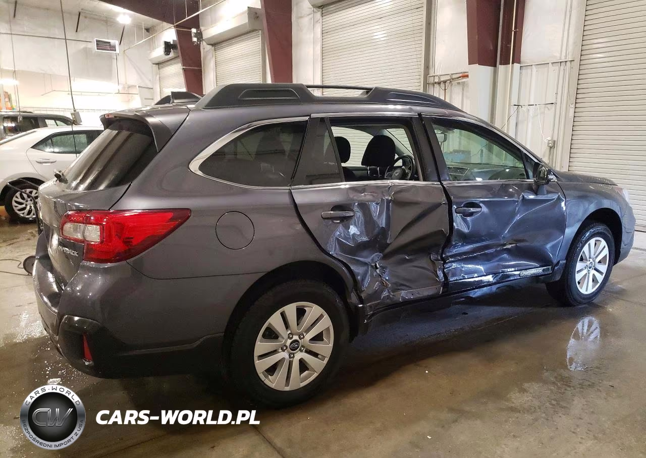 2019 Subaru Outback 2.5I Premium VIN:4S4BSAFCXK3377829 - 3