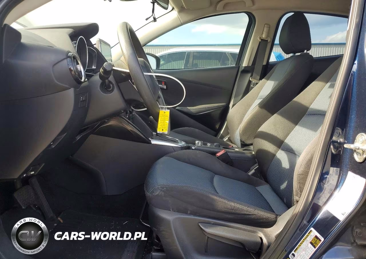 2017 Toyota Yaris Ia Base VIN:3MYDLBYV6HY176204 - 7