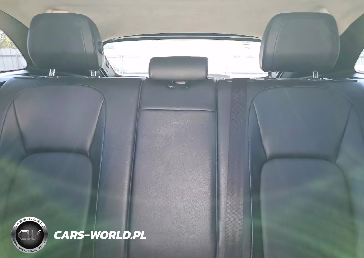 2019 Jaguar F-Pace VIN:SADCS2FX3KA602139 - 10