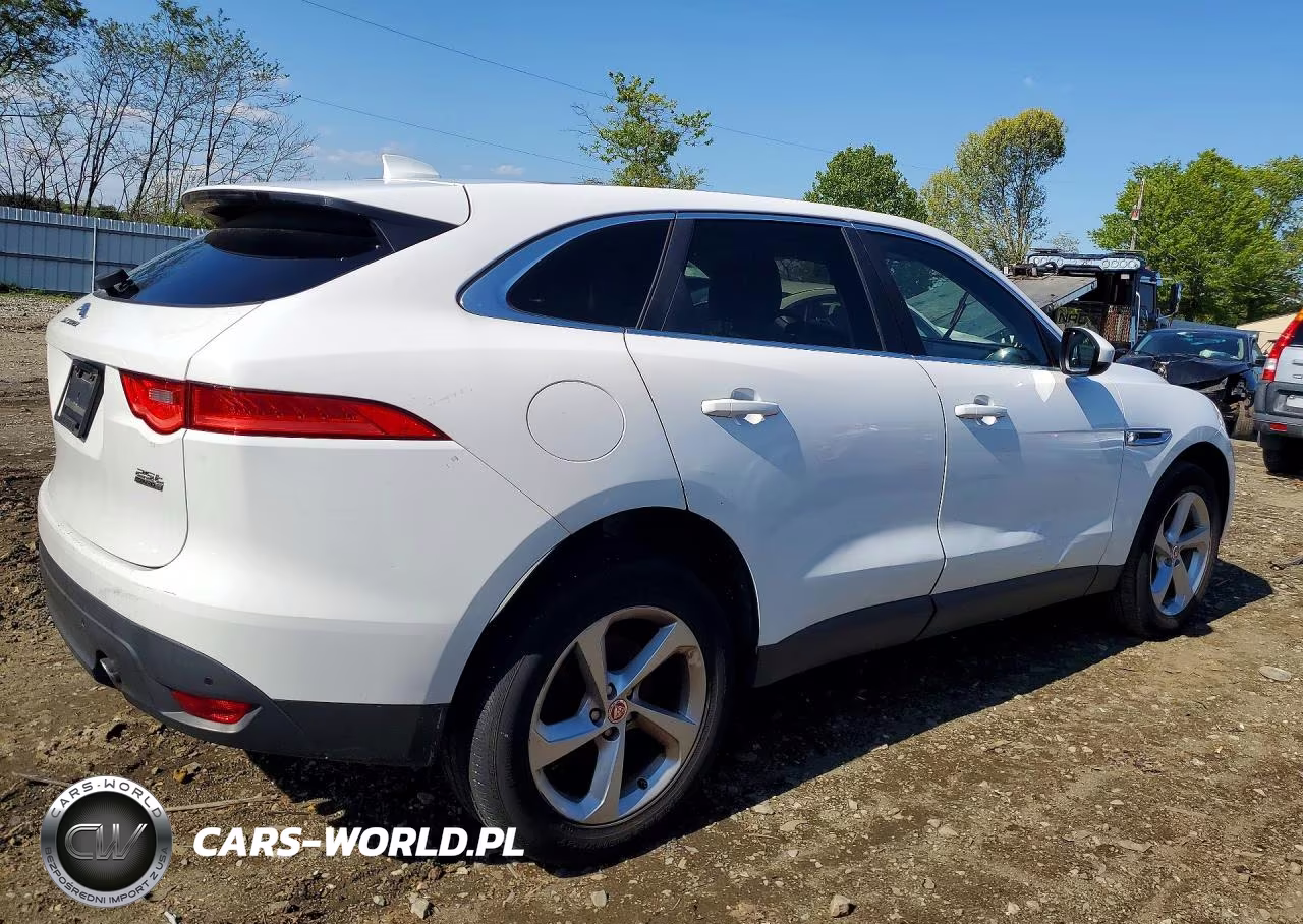 2019 Jaguar F-Pace VIN:SADCS2FX3KA602139 - 3